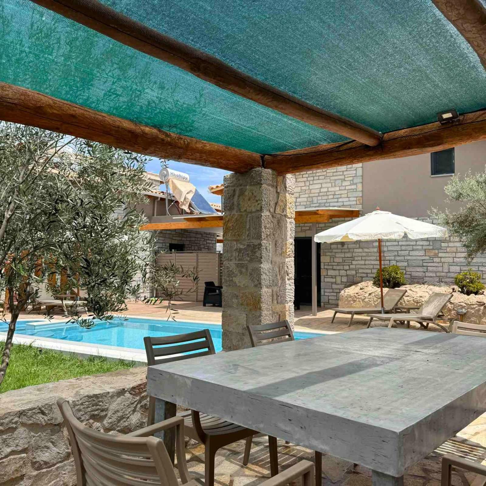 Iris Villas Complex Frinion Exterior photo